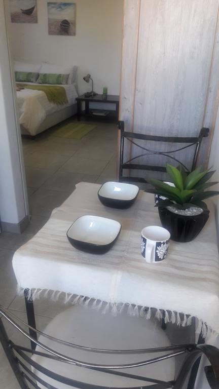 Self-Catering Studio, Unit 6 On Krupp Windhoek Eksteriør bilde