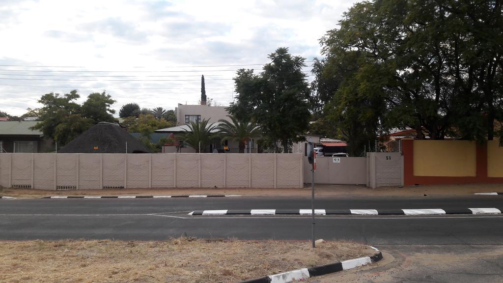 Self-Catering Studio, Unit 6 On Krupp Windhoek Eksteriør bilde