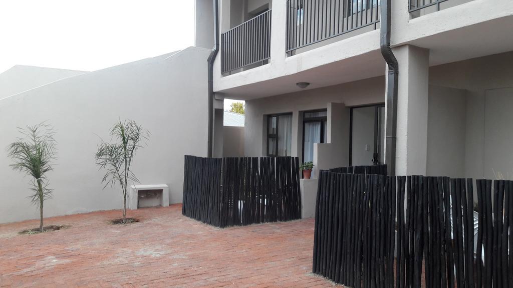 Self-Catering Studio, Unit 6 On Krupp Windhoek Eksteriør bilde